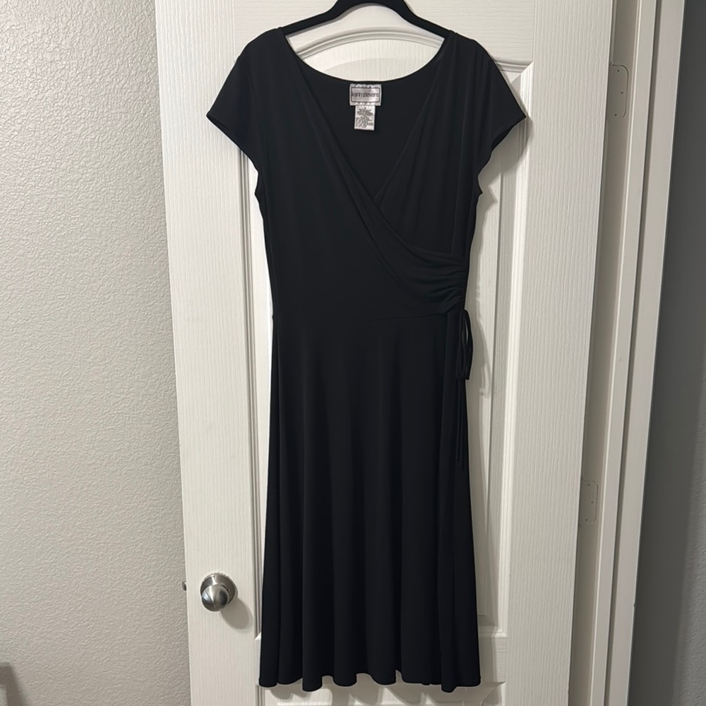 Black A-line V-neck Midi Dress